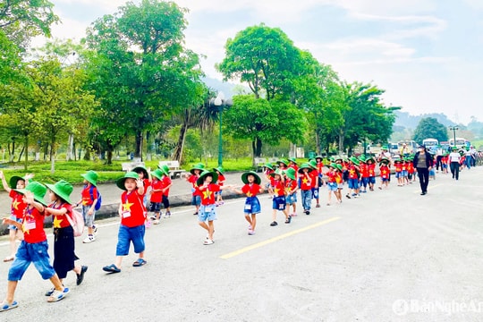 Từ đầu tháng Tư, Khu di tích Truông Bồn đón gần 30 nghìn lượt khách