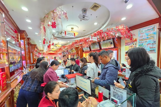 Giá vàng ngày 25/4/2025: Giá vàng trong nước và thế giới quay đầu giảm nhẹ