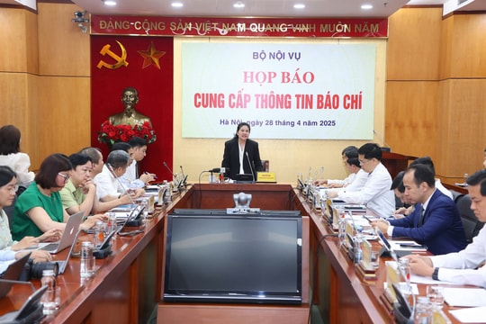 Giám đốc sở, tỉnh ủy viên có thể về làm bí thư, chủ tịch xã sau sáp nhập