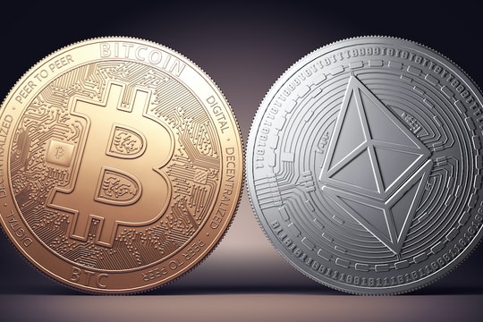 Giá tiền điện tử hôm nay 30/4/2025: Bitcoin, Ethereum tăng, DOGE, Shiba Inu và Ripple giảm