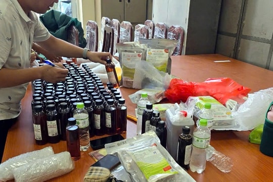 Bắt giữ 'ông trùm' và 8 đối tượng bán thuốc hỗ trợ sinh lý giả, thu lợi 20 tỷ đồng