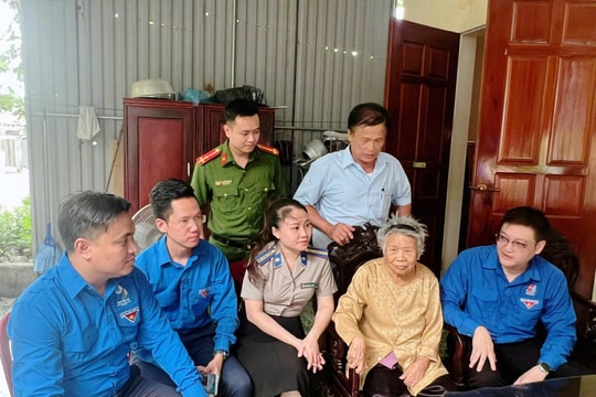 Tuổi trẻ Ủy ban nhân dân tỉnh Nghệ An tổ chức nhiều hoạt động kỷ niệm 50 năm ngày Thống nhất đất nước