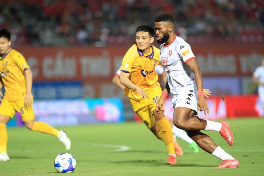 Những điểm nhấn trong trận hòa của Sông Lam Nghệ An tại sân Lạch Tray