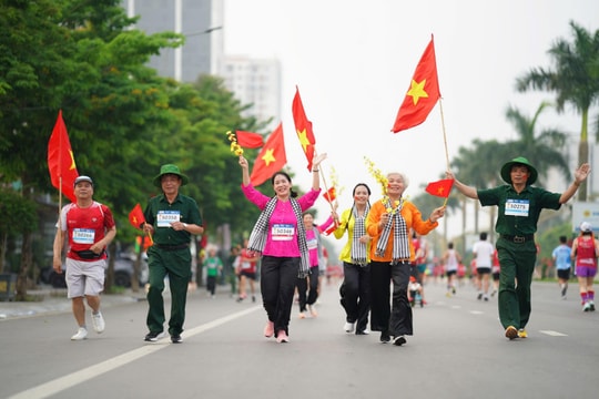 'Hành trình theo chân Bác' và những khoảnh khắc chạm đến trái tim
