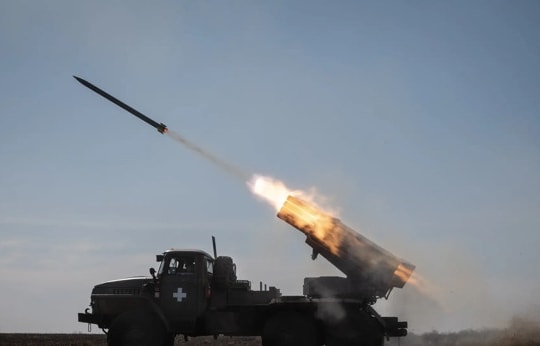 ‘Phép thử’ của Nga với Ukraine, Kiev tuyên bố bắn hạ máy bay quân sự ở Crưm