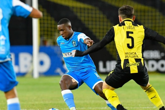 Nhận định, dự đoán San Antonio vs Penarol: Tân binh gây khó dễ cho ông lớn