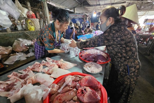 Lòng xe điếu đang 'hot' trên mạng, vắng bóng ở chợ dân sinh Nghệ An