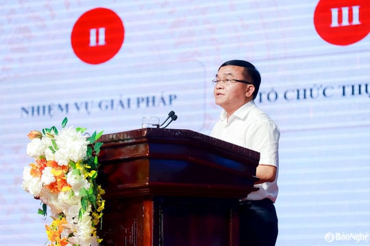 Xây dựng đội ngũ cán bộ 'vừa hồng, vừa chuyên' để đạt mục tiêu phát triển