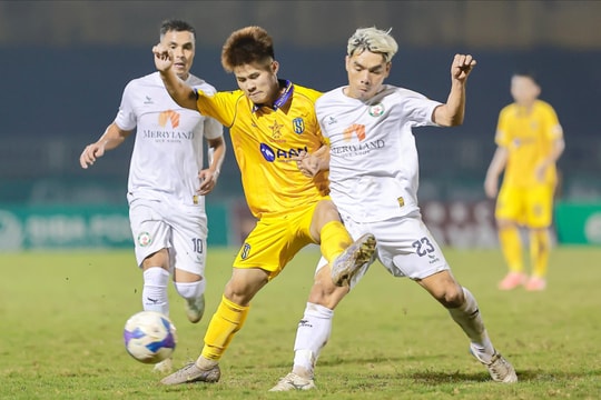 Cần bao nhiêu điểm để trụ hạng V.League 2024/25 thành công?