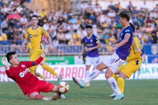 Kịch bản nào cho trận Sông Lam Nghệ An gặp Câu lạc bộ Hà Nội?