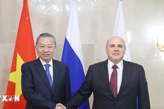 Việt Nam đặc biệt coi trọng quan hệ hữu nghị truyền thống với Liên bang Nga