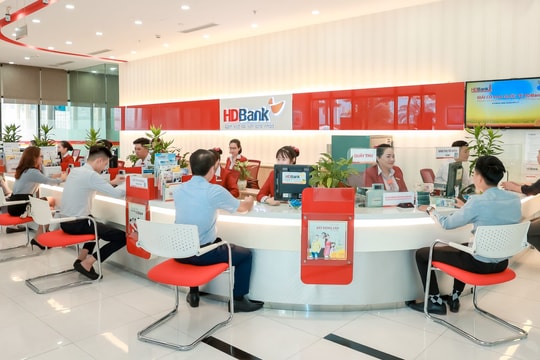 Lãi suất tiền gửi tại quầy và online của HDBank tháng 5/2025