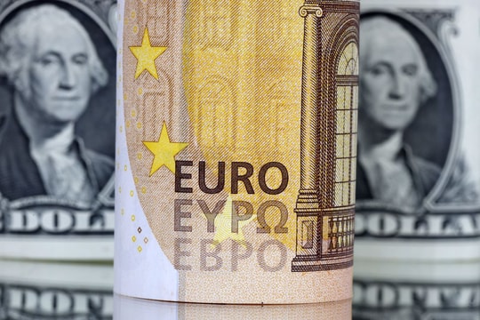 Tỷ giá Euro hôm nay 14/5/2025: Đồng Euro tăng mạnh sau báo cáo CPI của Mỹ