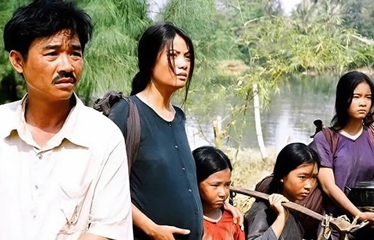 Dàn sao 'Áo lụa Hà Đông': NSND 63 tuổi vẫn độc thân, người có bạn gái kém 38 tuổi