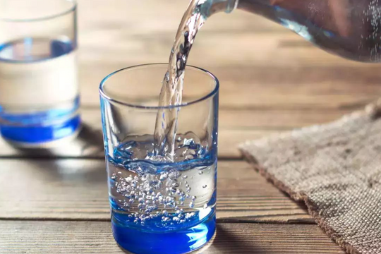 Bác sĩ chỉ mẹo uống nước đẩy lùi bệnh tật, tăng sức khỏe mà không tốn tiền