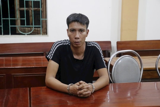 Bắt các đối tượng trộm, tiêu thụ tấm song chắn rác