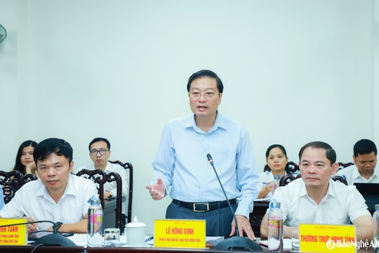 Chủ tịch UBND tỉnh Nghệ An tiếp công dân phiên định kỳ tháng 5/2025