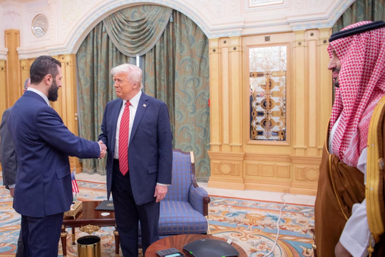 'Nước cờ' Syria mới của Tổng thống Trump: Gặp gỡ cấp cao, kêu gọi hòa giải với Israel