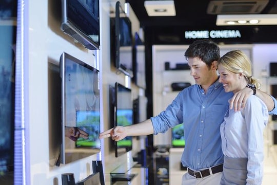 5 yếu tố cần chú ý khi chọn TV thông minh giá rẻ cho gia đình