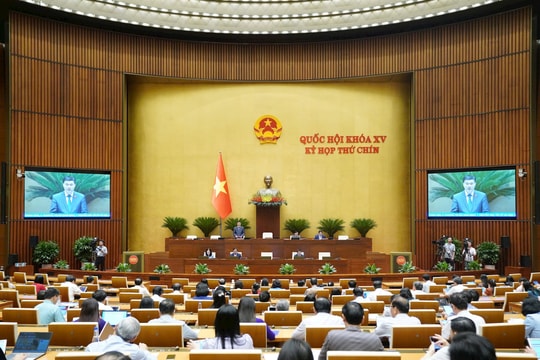 Quốc hội thảo luận về chính sách phát triển kinh tế tư nhân và tạo đột phá trong xây dựng, thi hành pháp luật