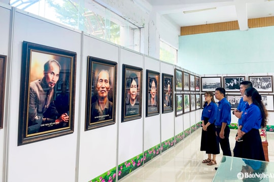 Chi đoàn Báo Nghệ An hưởng ứng các hoạt động kỷ niệm 135 năm Ngày sinh Chủ tịch Hồ Chí Minh