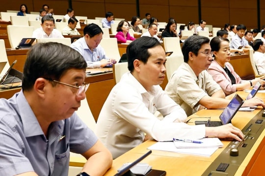 Chốt 44.000 tỷ đồng trả chế độ cán bộ nghỉ việc; 6.623 tỷ để miễn học phí