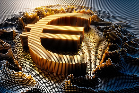 Dự báo tỷ giá euro tuần từ 19 đến 25/5: Khó đoán, phụ thuộc vào dữ liệu PMI châu Âu