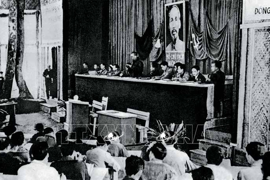 Đại hội Đảng II: Kháng chiến, kiến quốc