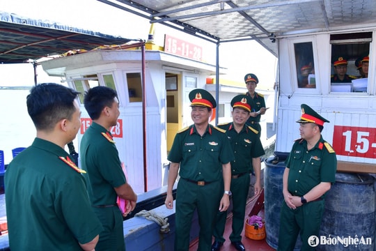 Kiểm tra công tác đăng kiểm tàu, xe quân sự đang khai thác sử dụng tại Nghệ An