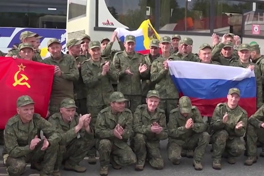 Ukraine sẽ nhận dự thảo thỏa thuận sau trao đổi tù binh