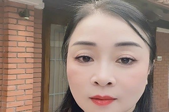 'Nữ quái' tự nhận luật sư, hứa làm giúp sổ đỏ để lừa hơn 10 tỷ đồng