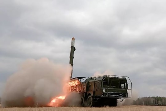 'Quá khủng khiếp' là cụm từ truyền thông phương Tây nói về vũ khí của Nga