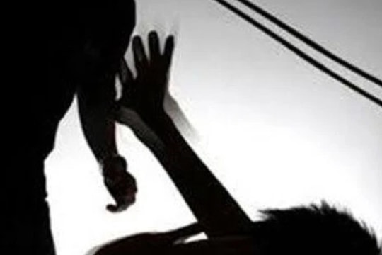 Mâu thuẫn trong lúc uống rượu, người đàn ông bị đâm tử vong