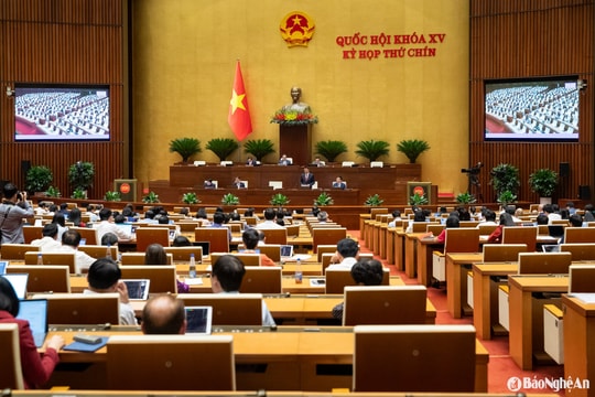 Quốc hội nghe trình bày tờ trình dự thảo Luật Tình trạng khẩn cấp