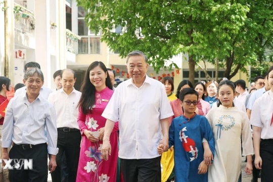Tổng Bí thư Tô Lâm thăm 2 trường học chuyên biệt tại Hà Nội