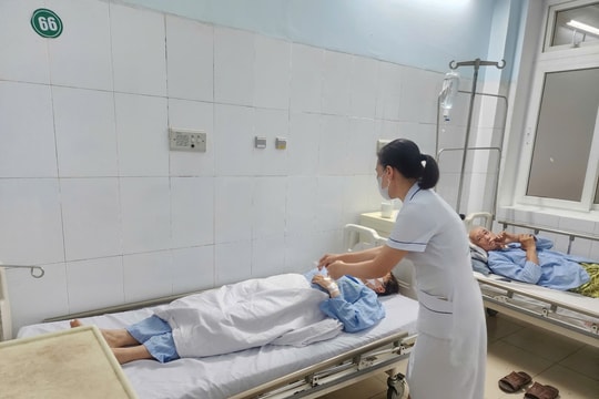 Lời kể của điều dưỡng Bệnh viện Hữu nghị Đa khoa Nghệ An bị hành hung