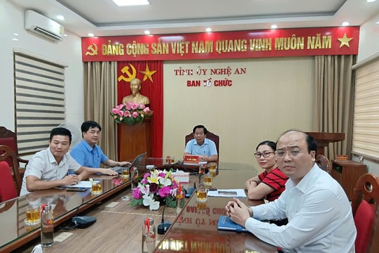 Tiếp tục 'đổi mới và nâng cao chất lượng sinh hoạt chi bộ giai đoạn mới'