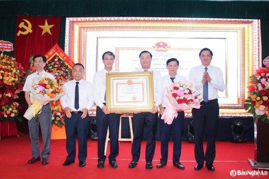 Hưng Nguyên tổ chức Lễ công bố Quyết định huyện đạt chuẩn nông thôn mới