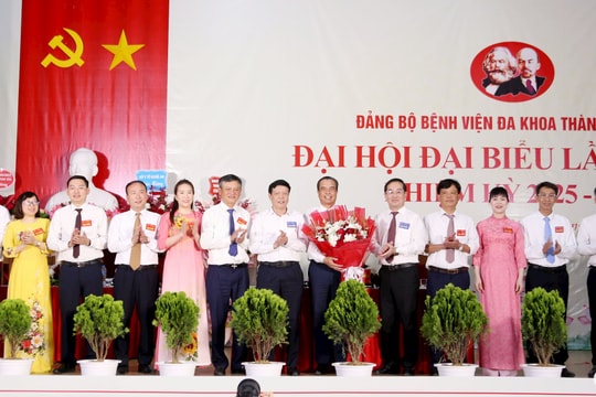 Bệnh viện Đa khoa TP. Vinh phấn đấu đạt tiêu chuẩn Bệnh viện đa khoa thông minh, hiện đại, chuyên nghiệp