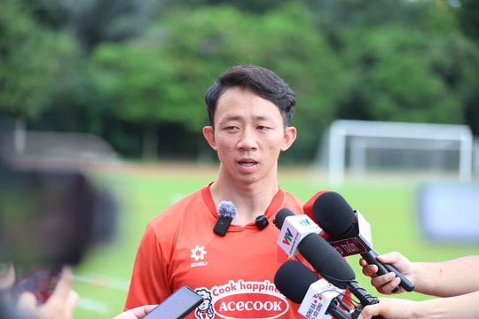 Tiền vệ Châu Ngọc Quang: 'Tuyển Việt Nam đã sẵn sàng đối đầu dàn cầu thủ nhập tịch của Malaysia'