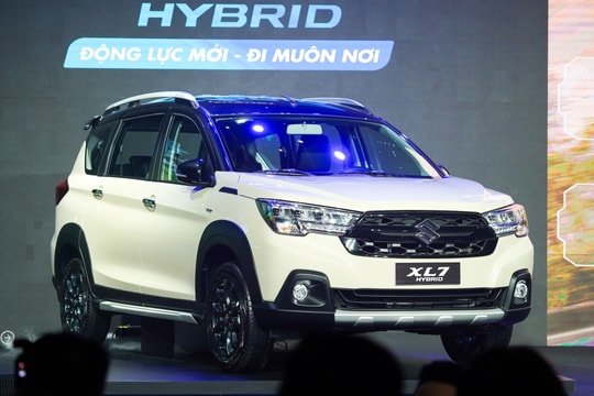 'Thánh ăn ít xăng' Suzuki XL7 Hybrid tung ưu đãi sốc 60 triệu