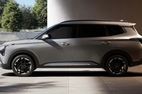 Kia Carens Clavis MPV 'biến hình' SUV giá từ 330 triệu, liệu Xpander có còn 'độc tôn'?