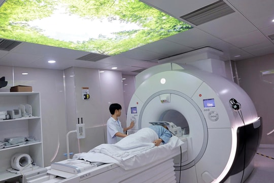 Bệnh viện Hữu nghị Đa khoa Nghệ An đưa vào hoạt động hệ thống chụp cộng hưởng từ MRI 3.0 TESLA SIGNA™ Pioneer tích hợp trí tuệ nhân tạo