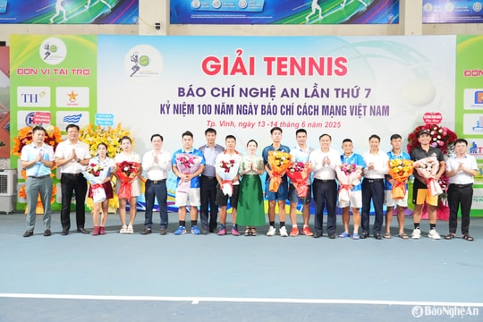 Gần 200 vận động viên tham gia Giải Tennis Báo chí Nghệ An lần thứ 7