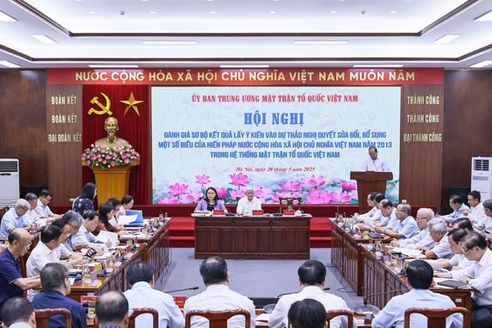 5 tổ chức chính trị xã hội về MTTQ Việt Nam được cơ cấu như thế nào?