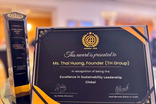 Anh hùng Lao động Thái Hương được vinh danh 'Nhà lãnh đạo xuất sắc trong Phát triển Bền vững Toàn cầu 2025'