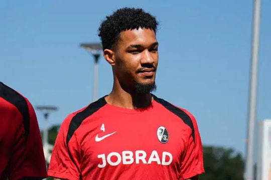 Trung vệ 60 triệu Bảng đồng ý đến PSG; Cầu thủ Việt kiều 'triệu đô' chuẩn bị lên tuyển Việt Nam?