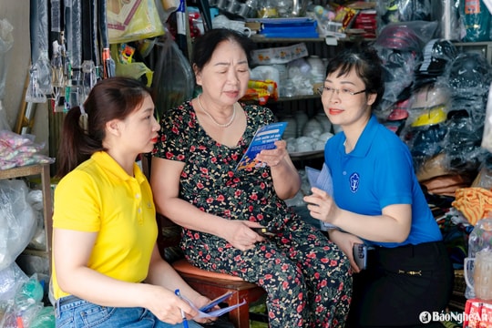 Infographic: Từ ngày 1/7, những ai không phải đóng bảo hiểm xã hội bắt buộc?