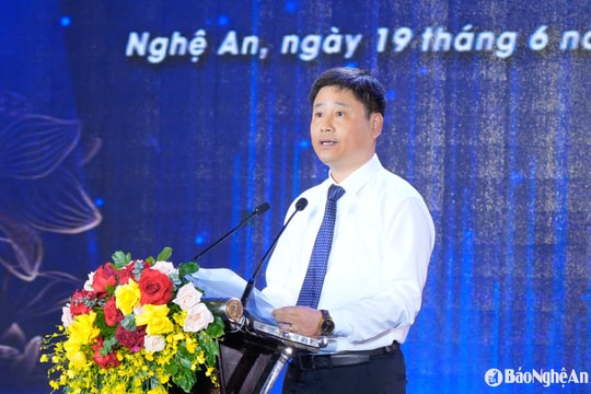 Để báo chí thực sự là cầu nối gắn kết ý Đảng - lòng dân