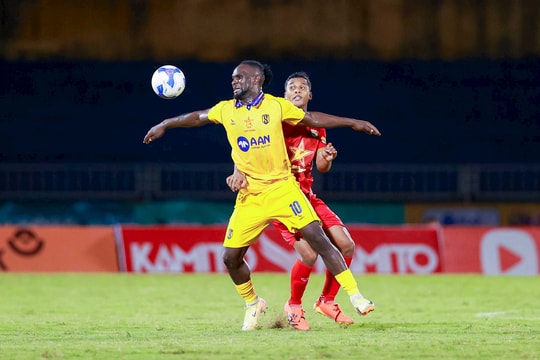 Những điểm nhấn trong hành trình trụ hạng gian truân của Sông Lam Nghệ An